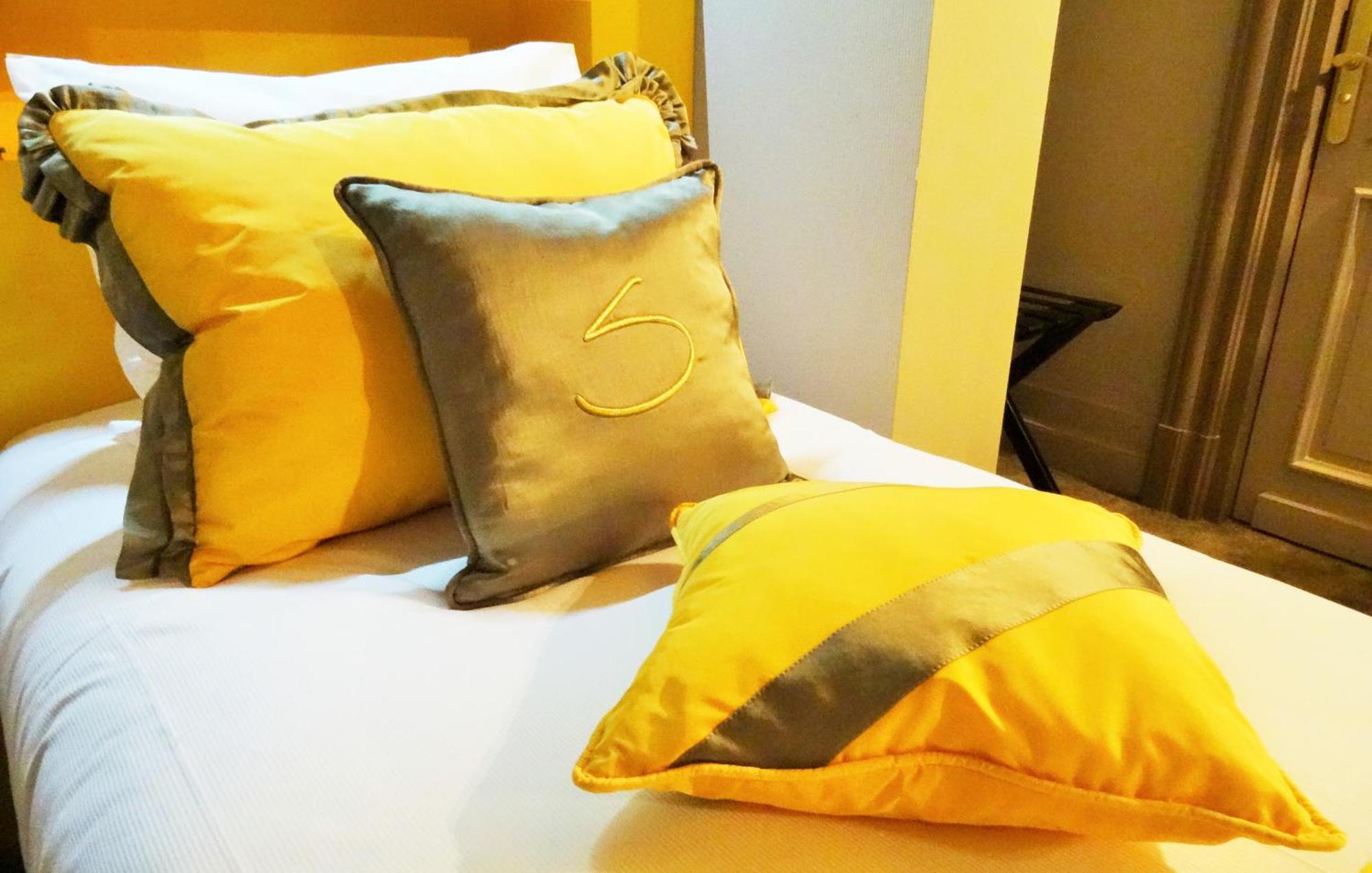 Le Stelsia Resort Saint-Sylvestre-sur-Lot Værelse billede