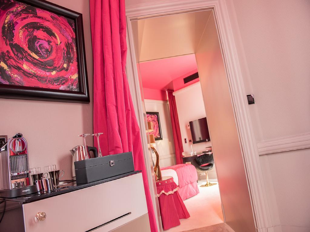 Le Stelsia Resort Saint-Sylvestre-sur-Lot Eksteriør billede
