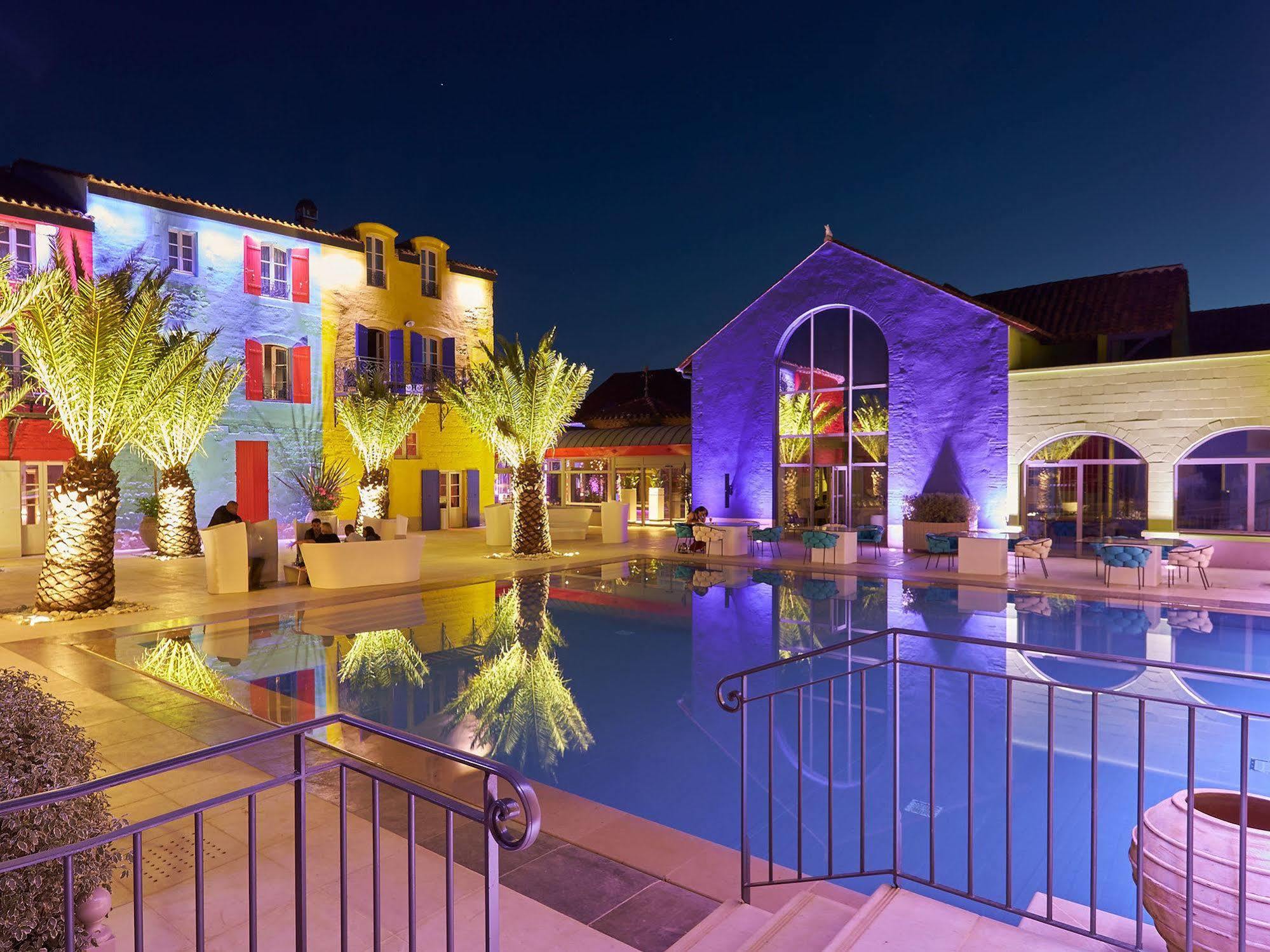 Le Stelsia Resort Saint-Sylvestre-sur-Lot Eksteriør billede