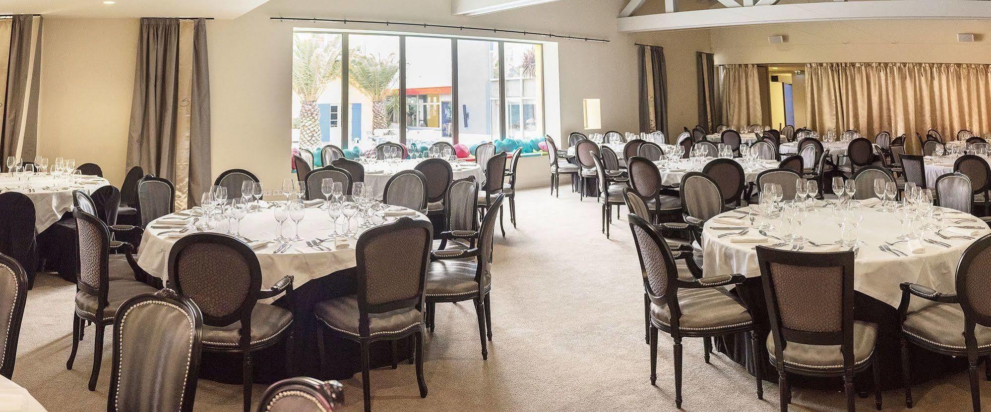 Le Stelsia Resort Saint-Sylvestre-sur-Lot Eksteriør billede